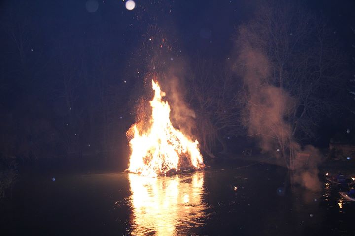 Incendio sul fiume - EventiFVG.it