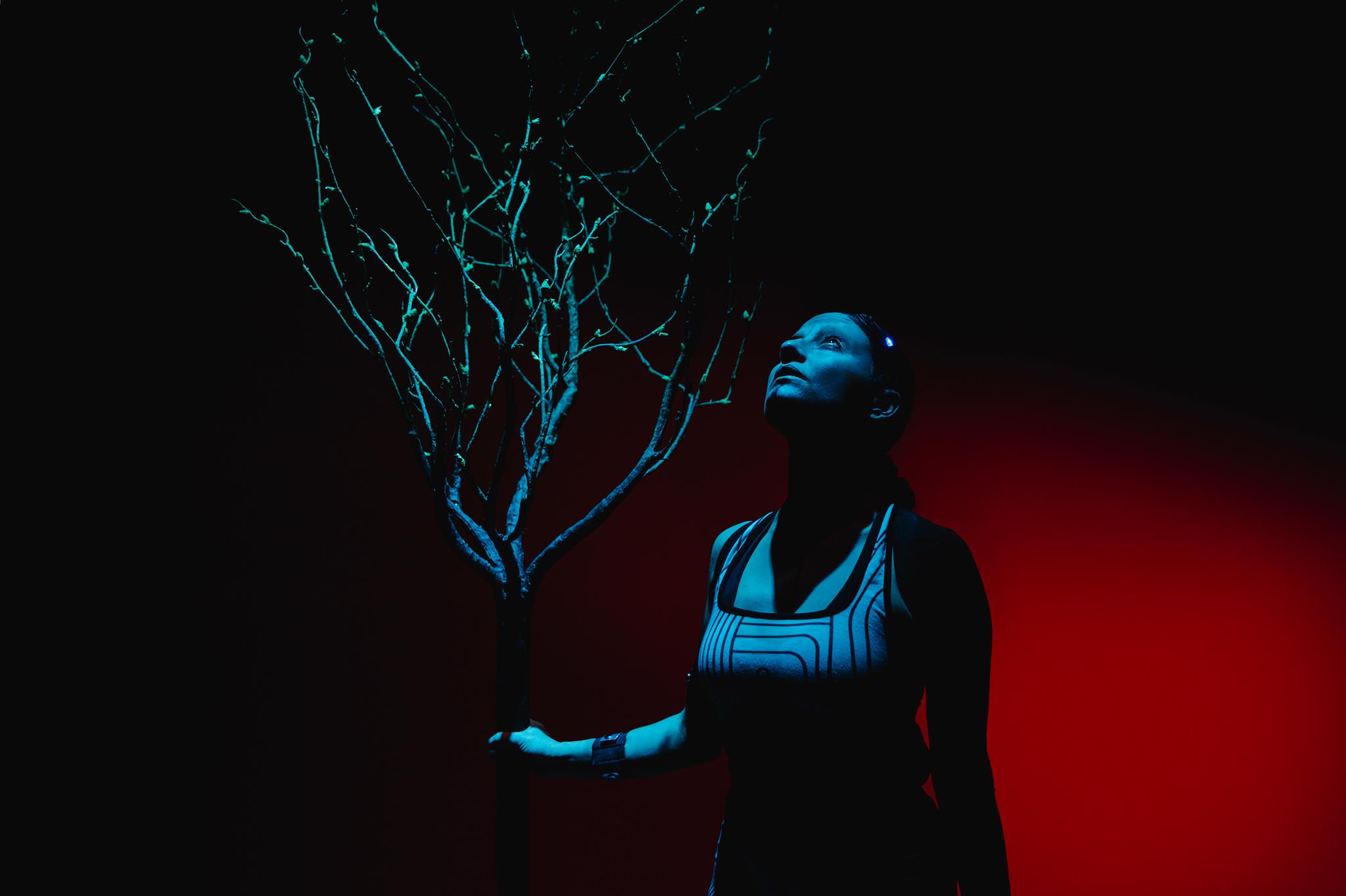 Earthbound ovvero le storie delle Camille / Marta Cuscunà a Teatro Contatto - EventiFVG.it