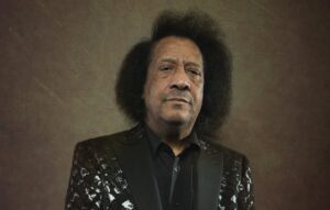 JAMES SENESE – Teatro Corso di Mestre