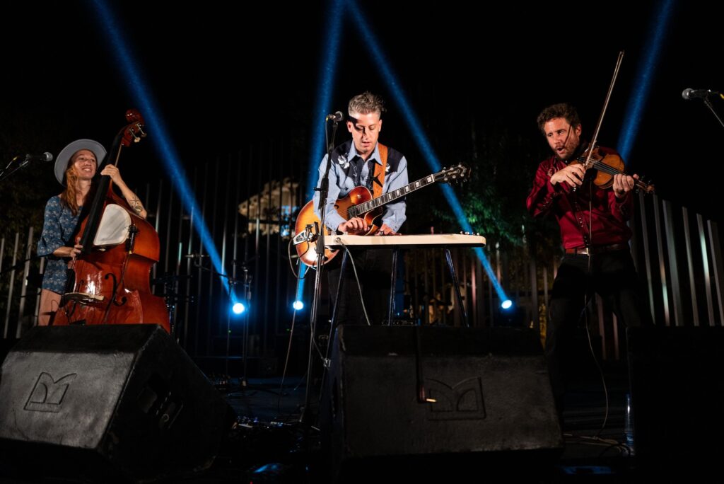 Lovesick Duo feat. Alessandro Costantino - Corner Live Mareno di Piave (TV) - EventiFVG.it