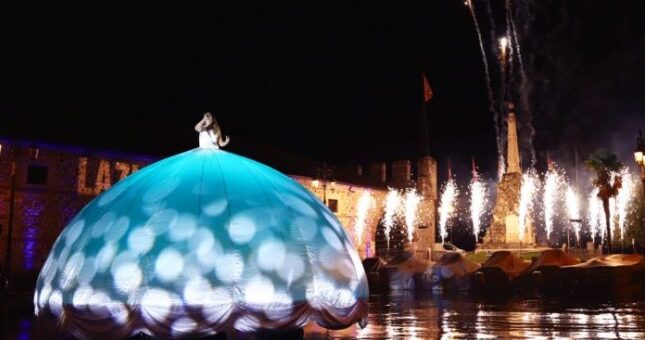 SPETTACOLO GALLEGGIANTE “GRAN DAMA”