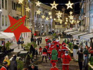 Pattinata dei Babbi Natale – Udine