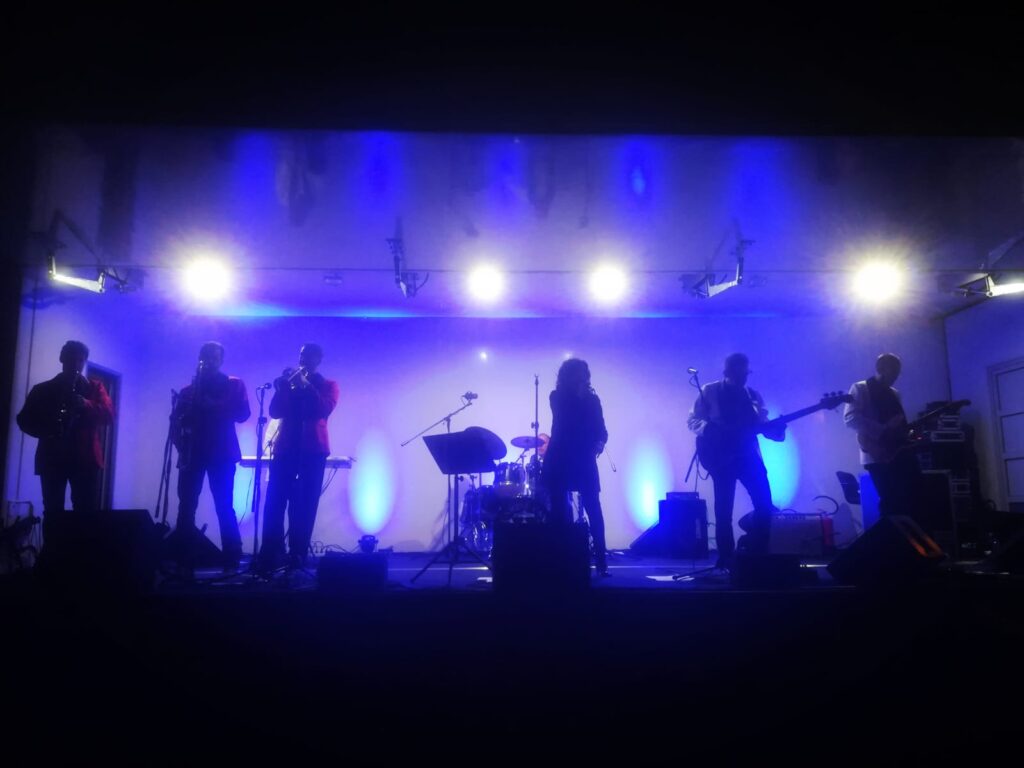 Sunrise band live@ Hamericas's Trieste - Sunrise band live@ Hamericas's Trieste - EventiFVG.it